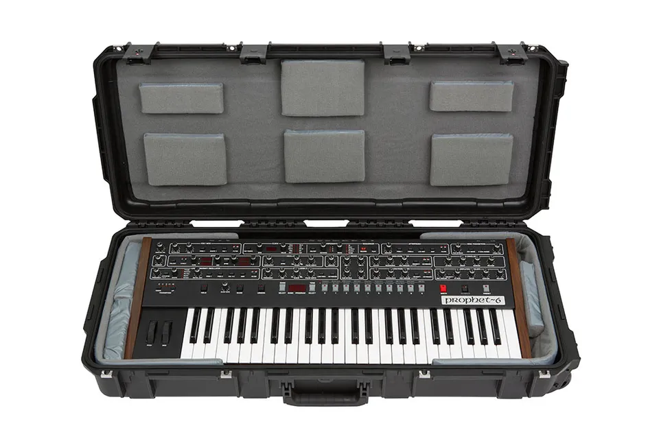 skb-3i-3614-tkbd-hardshell-case-f-r-sequential-prophet-6-ob-6 image 1
