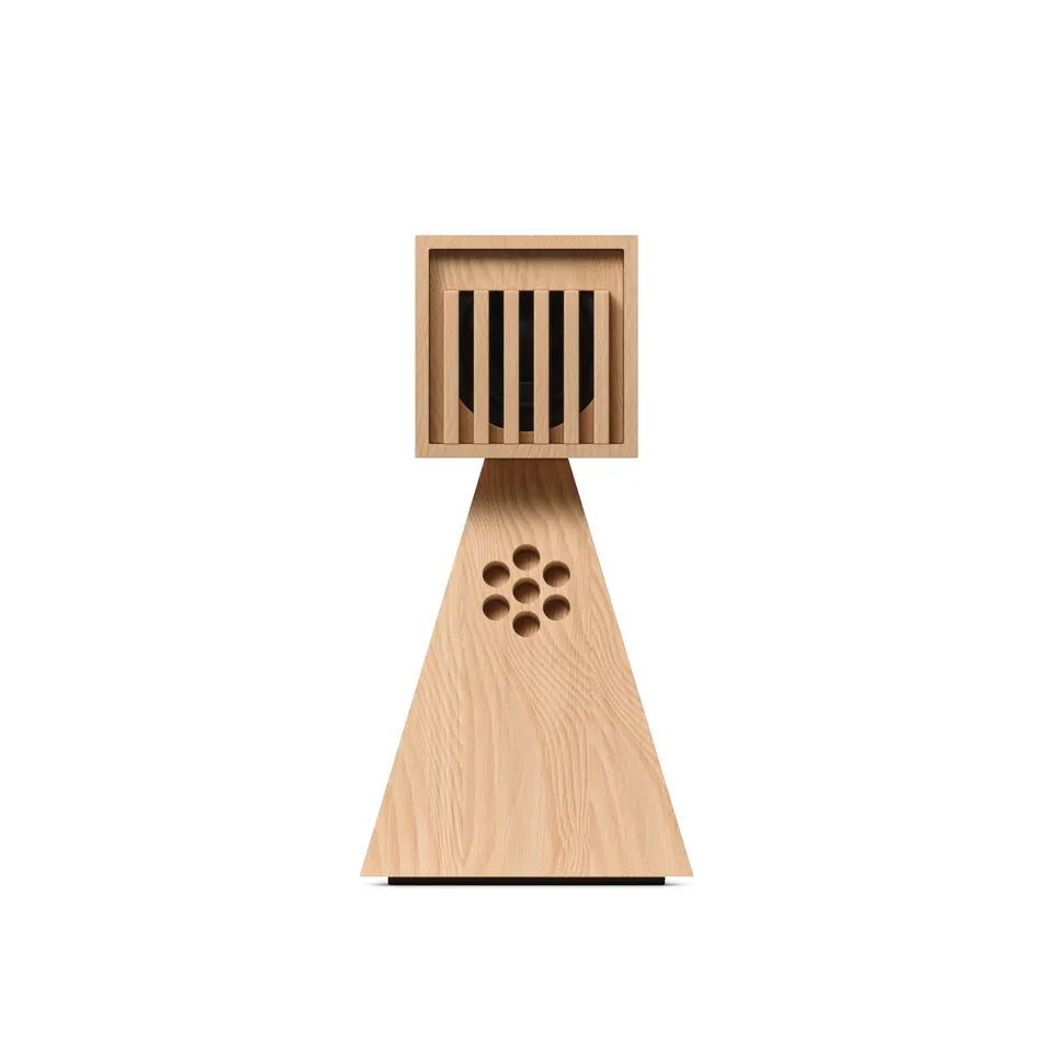 teenage-engineering-ch-8-gisela-chorsingende-holzpuppe-mit-lautsprecher image 1