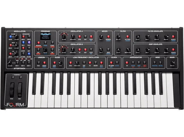 sequential-fourm-kompakt-analog-synthesizer-4-stimmen-prophet-5-sound image 1