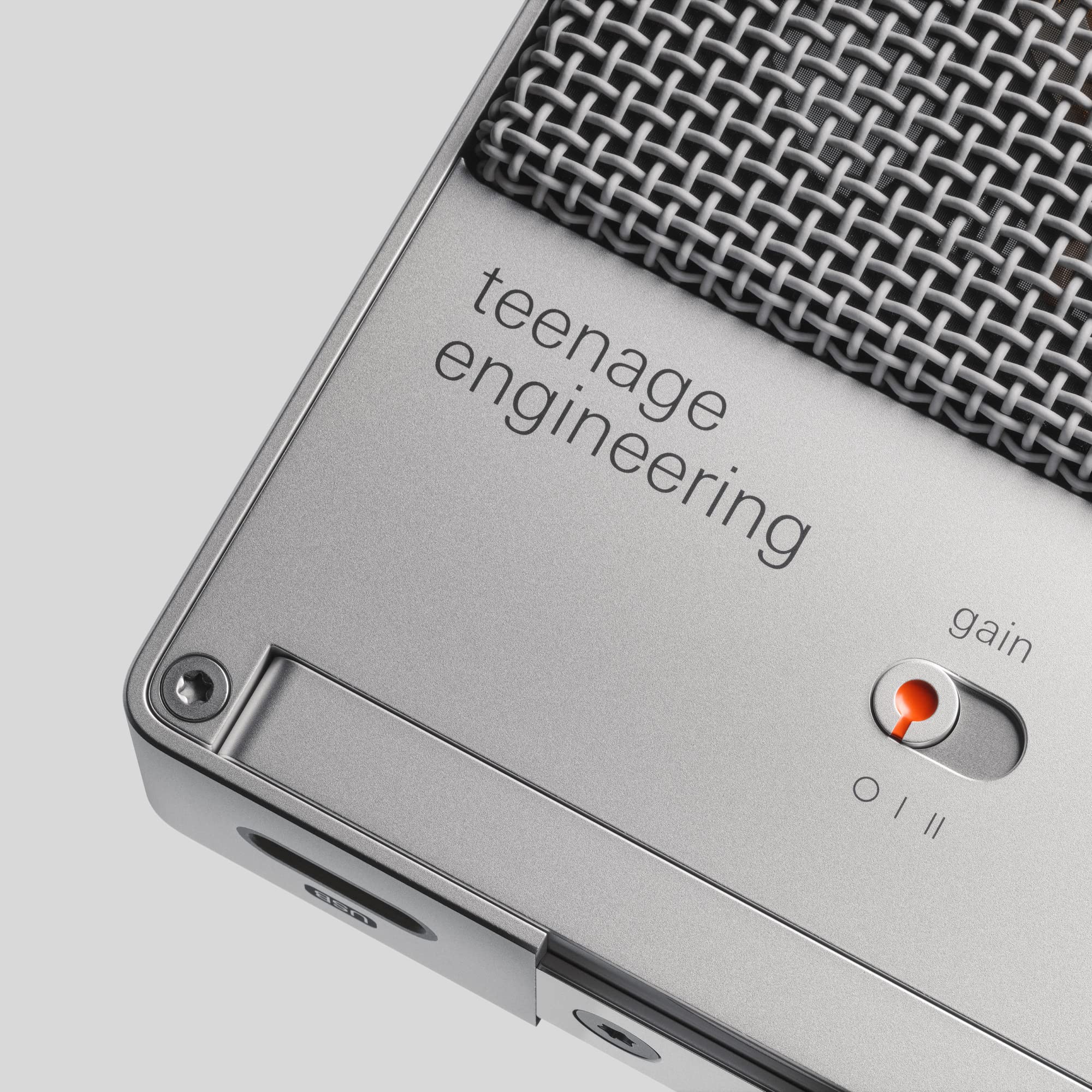 teenage-engineering-cm-15-tragbares-feldmikrofon-usb-c-bluetooth-mit-akku image 7