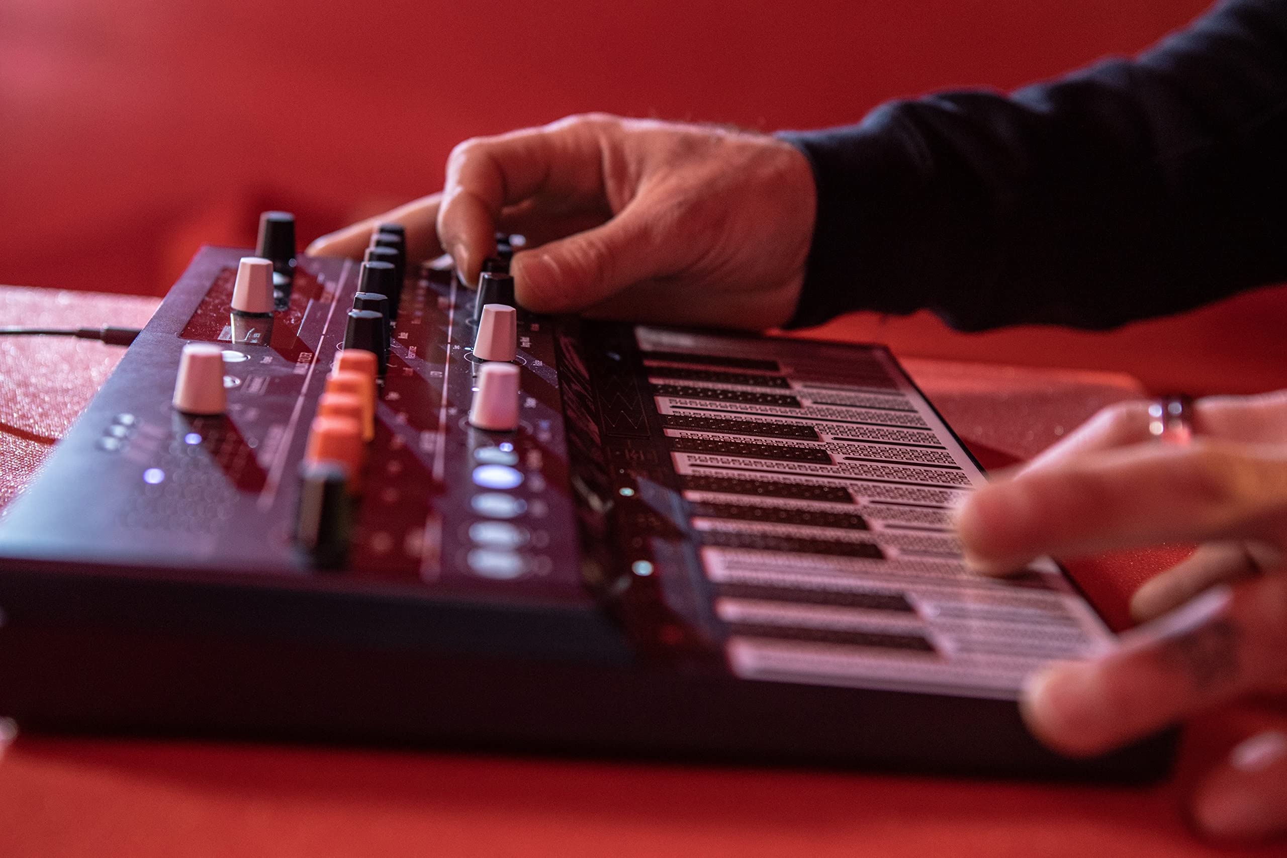 arturia-microfreak-hybrid-synthesizer-keyboard-25-tasten image 3