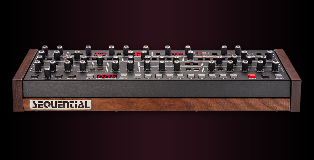 sequential-prophet-6-desktop-analog-synthesizer-modul-6-stimmig image 4