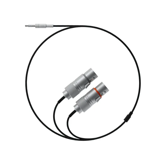teenage-engineering-field-audio-cable-3-5-mm-auf-2-x-xlr-female image 1